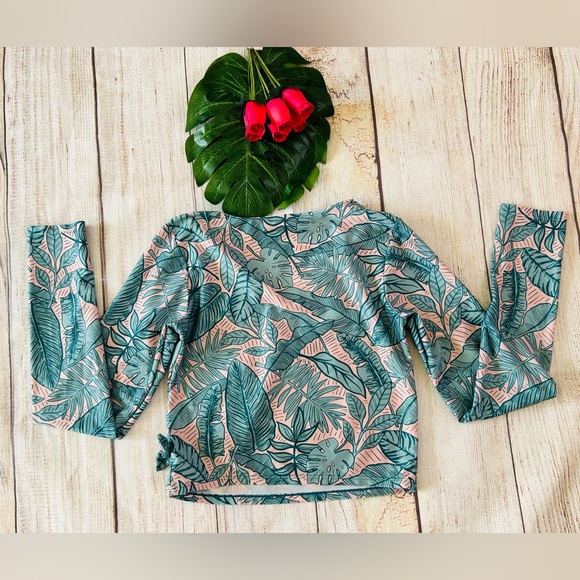 Art Class Girl’s Green Leaf Print V-Neck Long Sleeve Wrap Side Tie Rash Guard XL - Picture 2 of 7